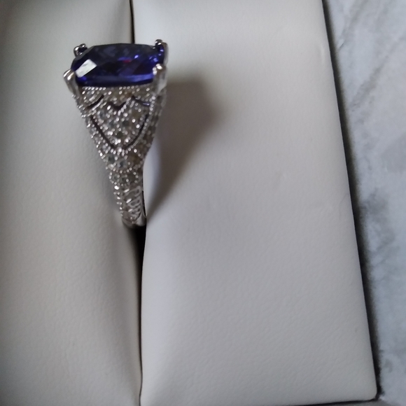 Tanzanian ring - Picture 2 of 4